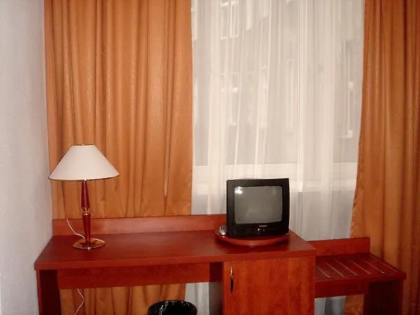 Hotel Europa City Berlin 3*,